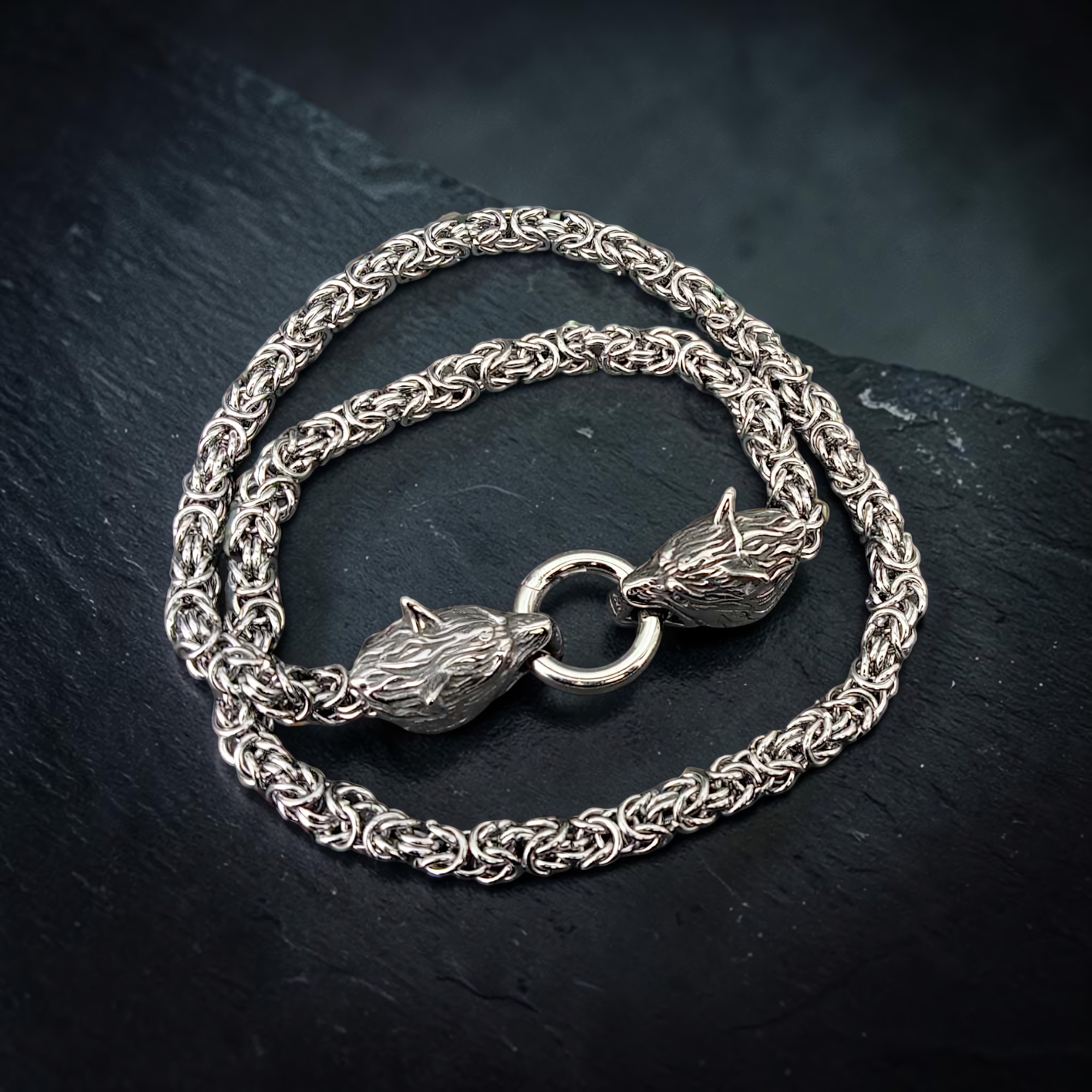 Wolf Halskette mit zwei Wolfsköpfen silber - Edelstahl Kette