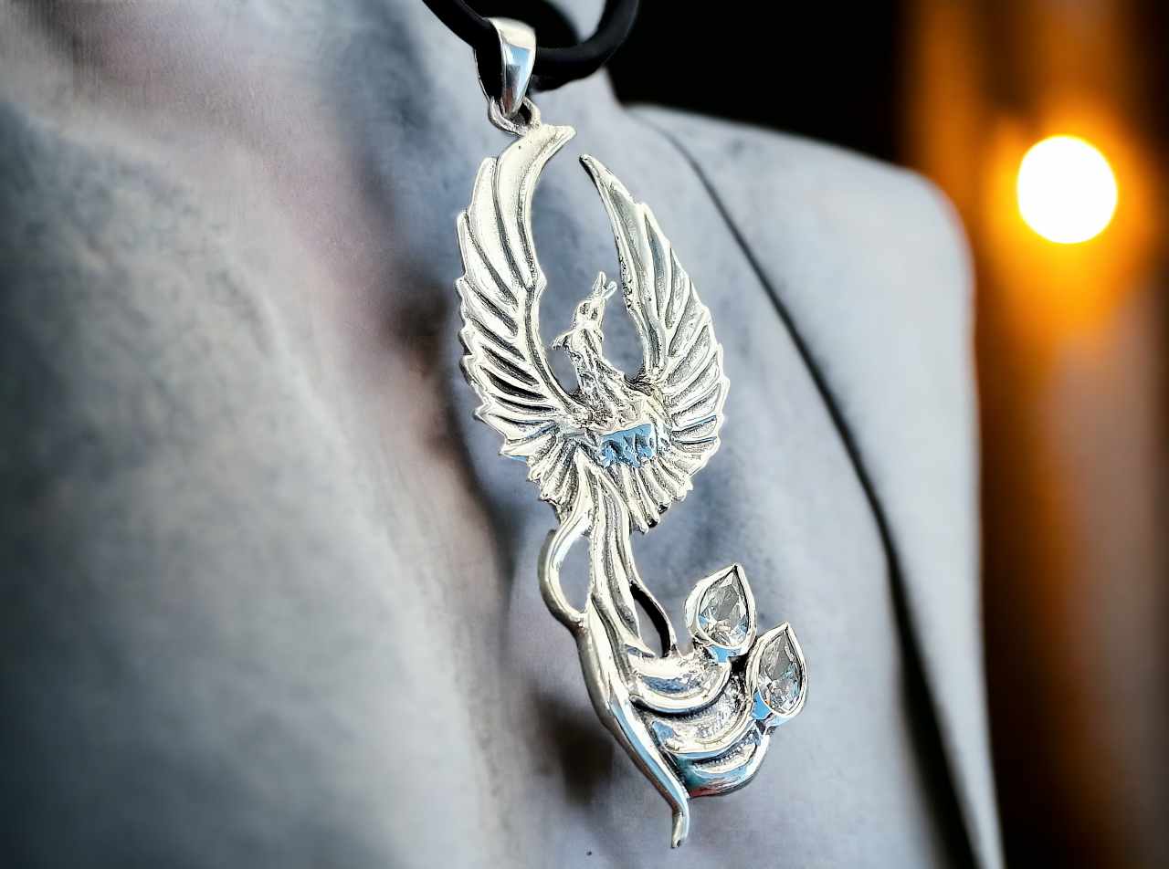 GNOCE Schädel-Anhänger Mit Rose – 925 Sterling Silber, Besetzt Mit Zirkonia | Charm Für Armbänder & Halsketten, 14,5 Mm