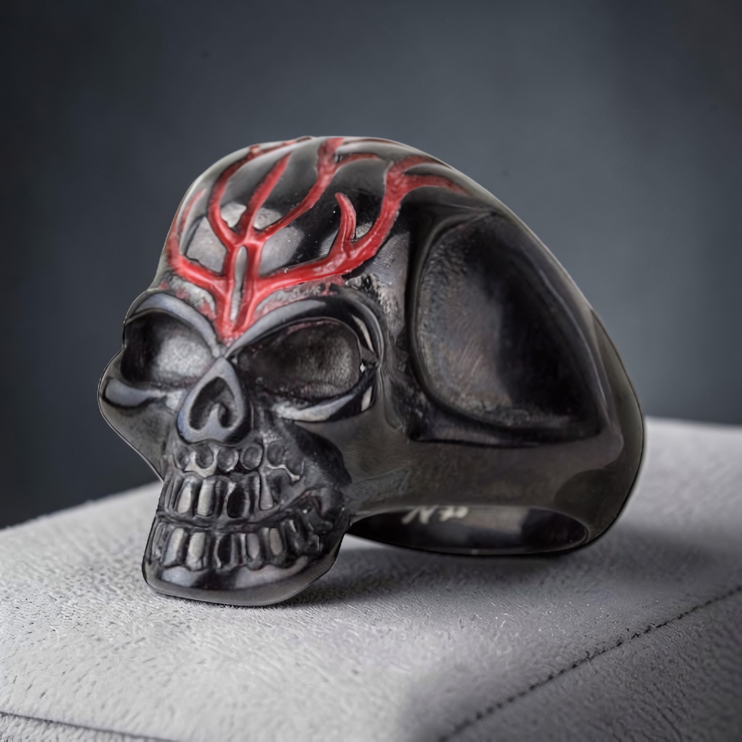 Ring Black Skull aus Edelstahl – Toms-Silver Schmuck
