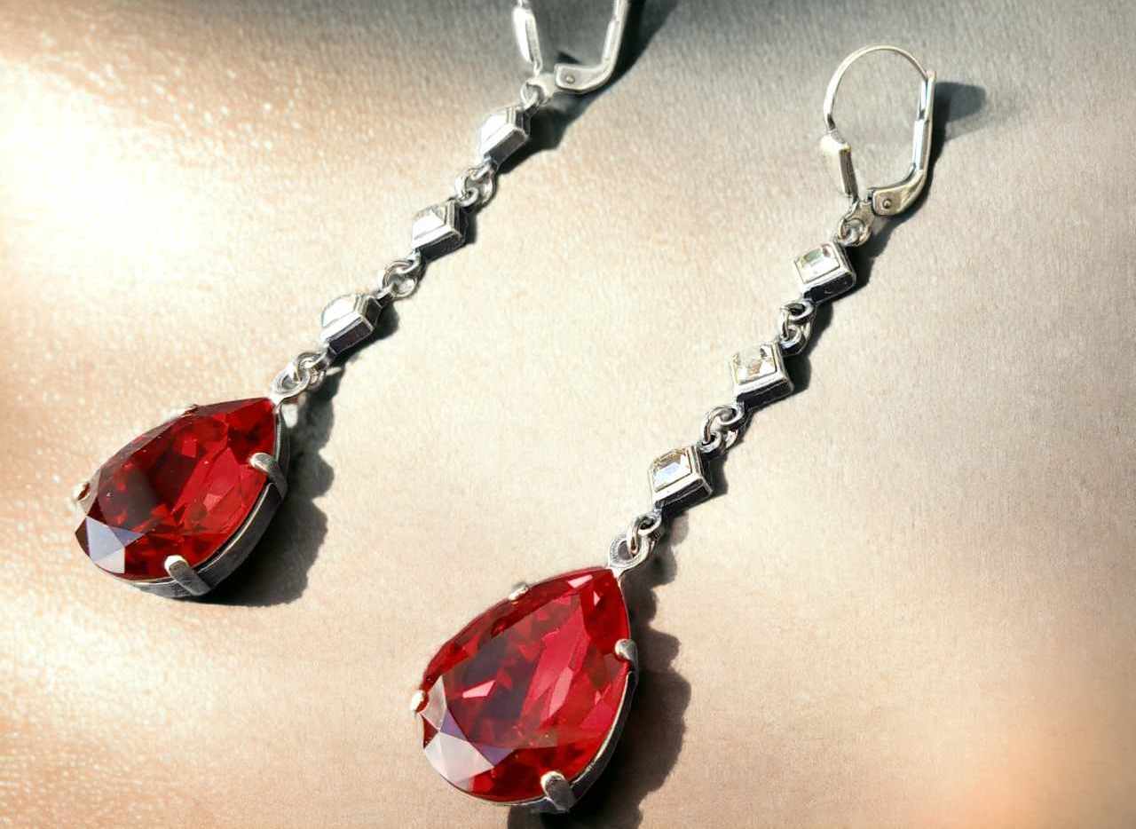 Kristall Ohrhänger silber mit roten und weißen Steinen Tropfen Kristall Ohrringe Ruby Vintage