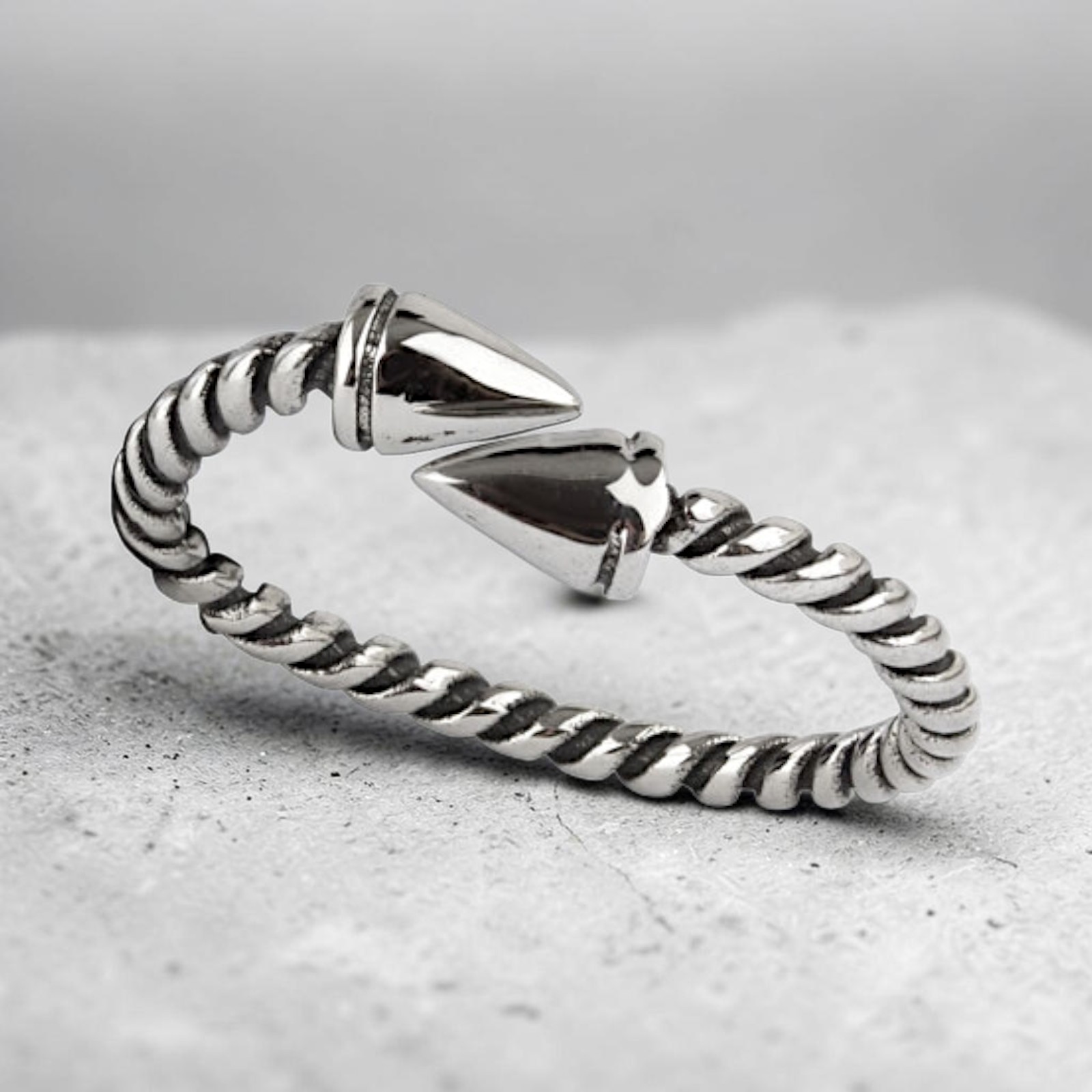 Ring Klauen aus Edelstahl – Toms-Silver Schmuck