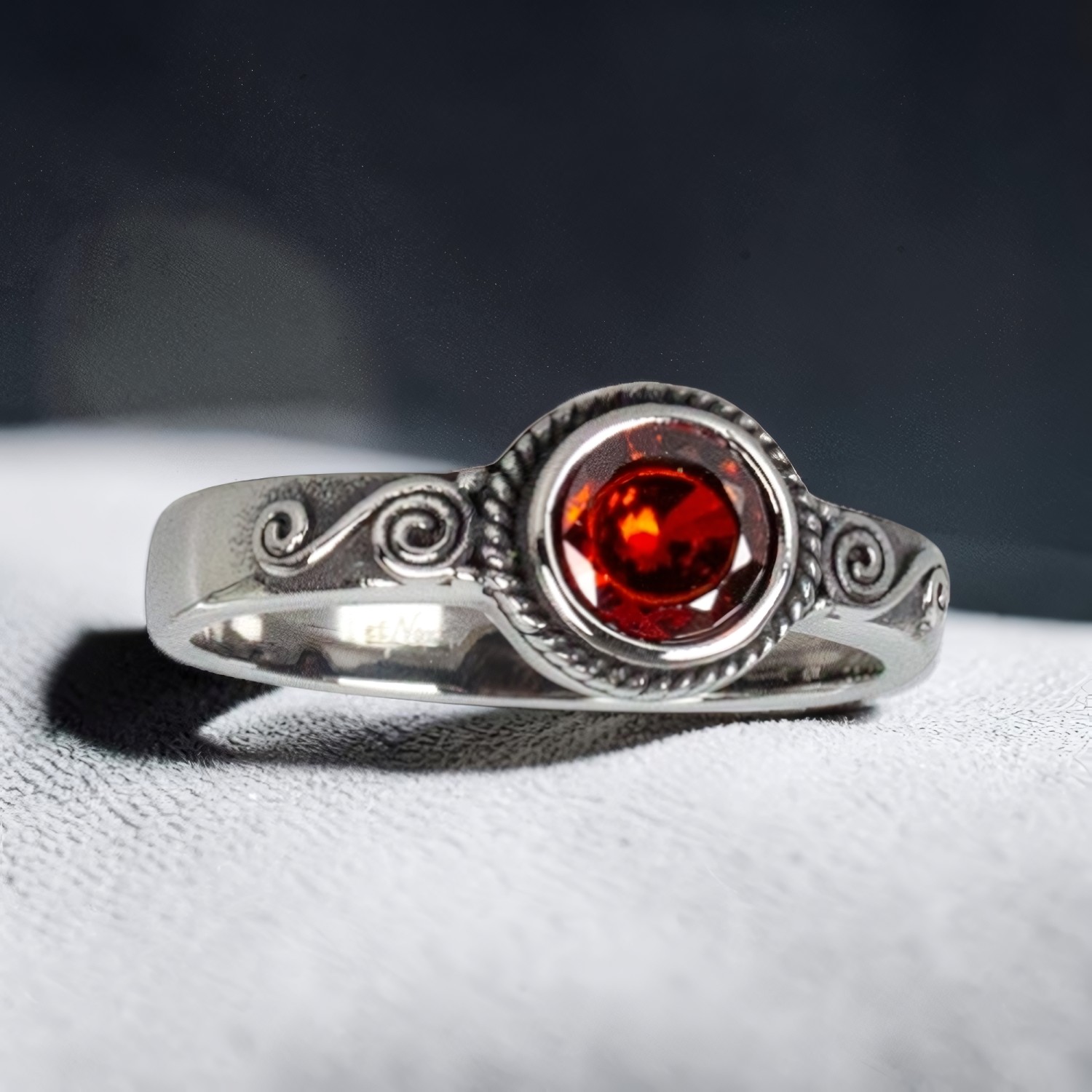 Ring Spiral Red aus Edelstahl – Toms-Silver Schmuck