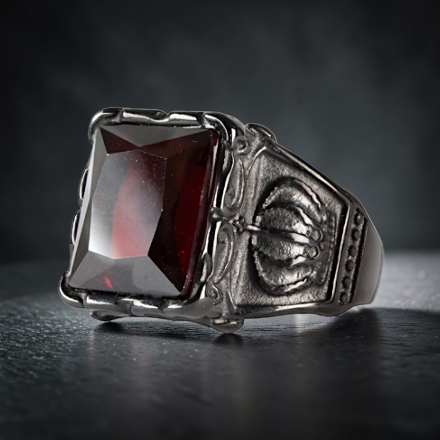 Ring Black Royal Beauty aus Edelstahl – Toms-Silver Schmuck