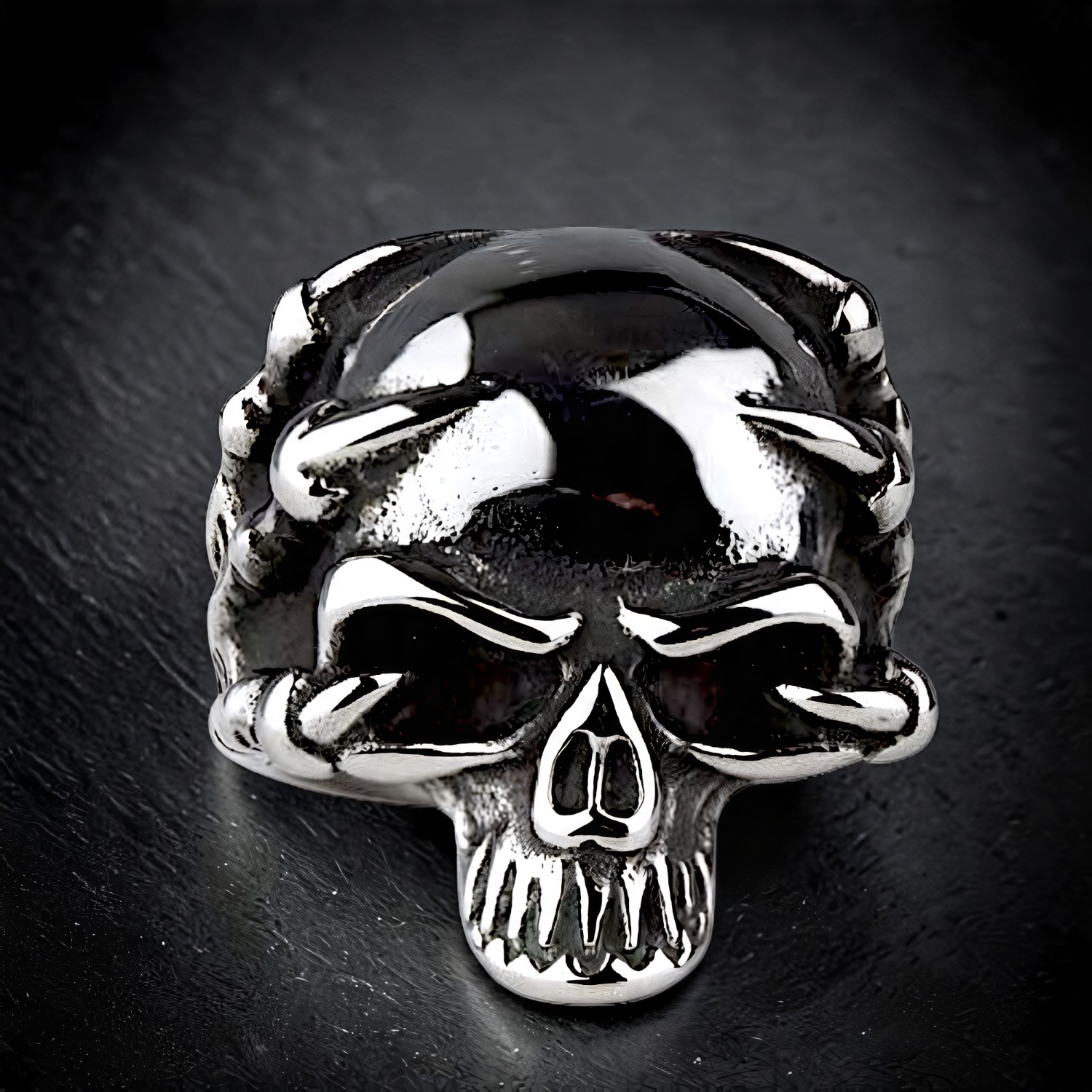 Ring Skull & Claw aus Edelstahl, silberfarben, 28 mm hoch