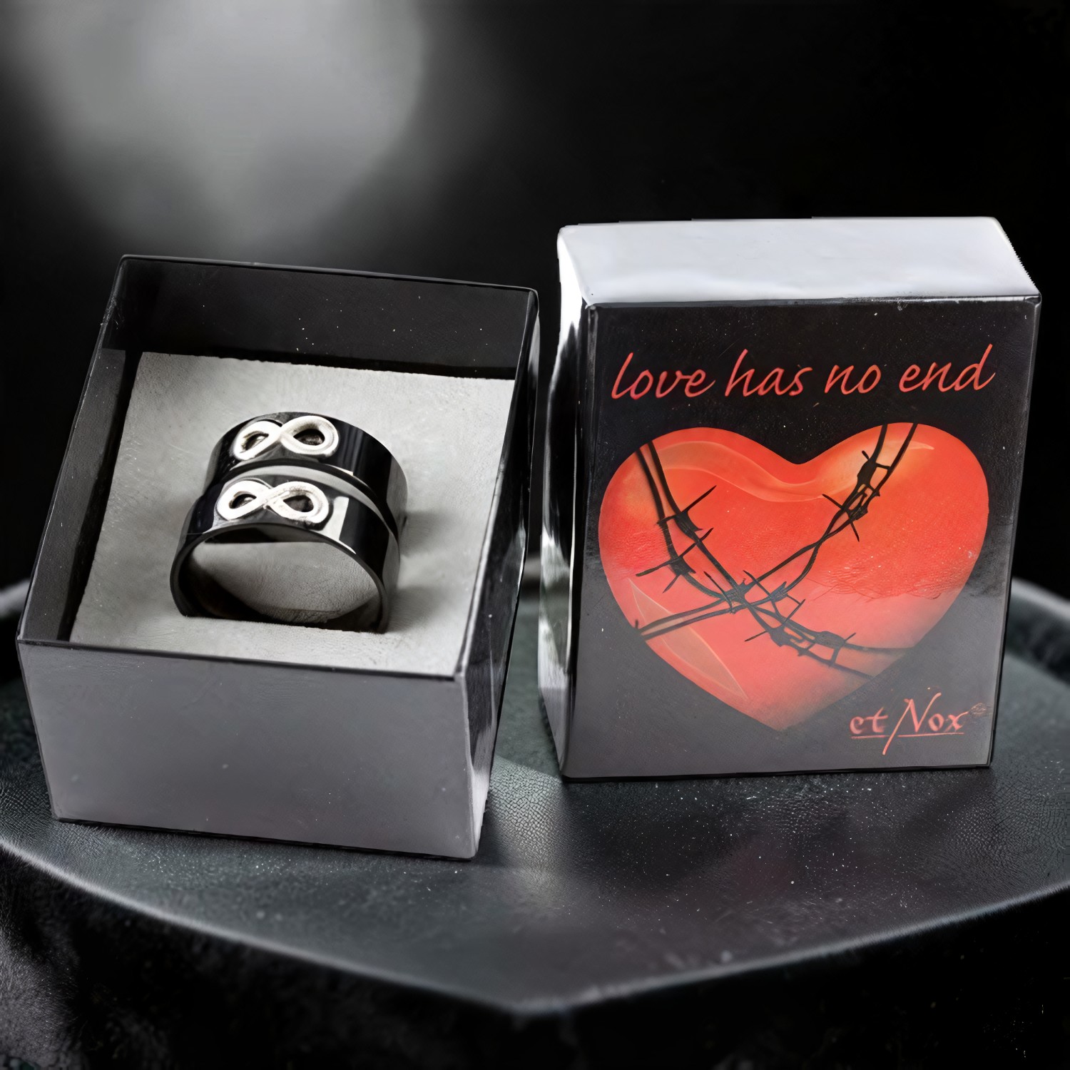 Partnerringe Infinity mit Silber-Inlay aus Edelstahl, schwarz, 7 mm, Größen 56 und 62