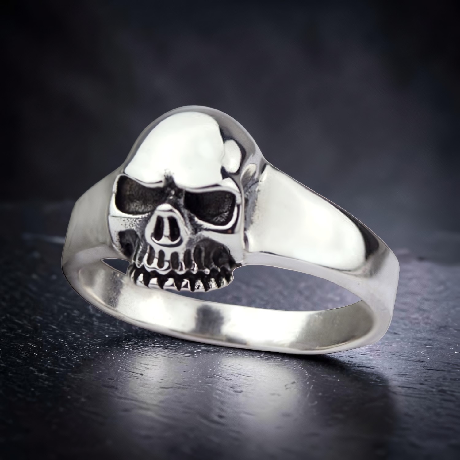 Ring Skull aus 925 Silber – Toms-Silver Schmuck