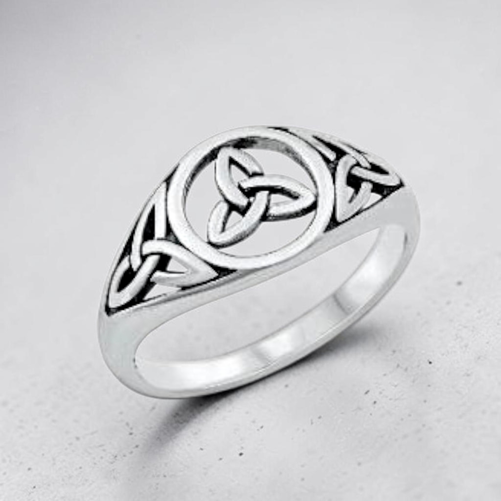 Ring keltischer Knoten aus Edelstahl – Toms-Silver Schmuck
