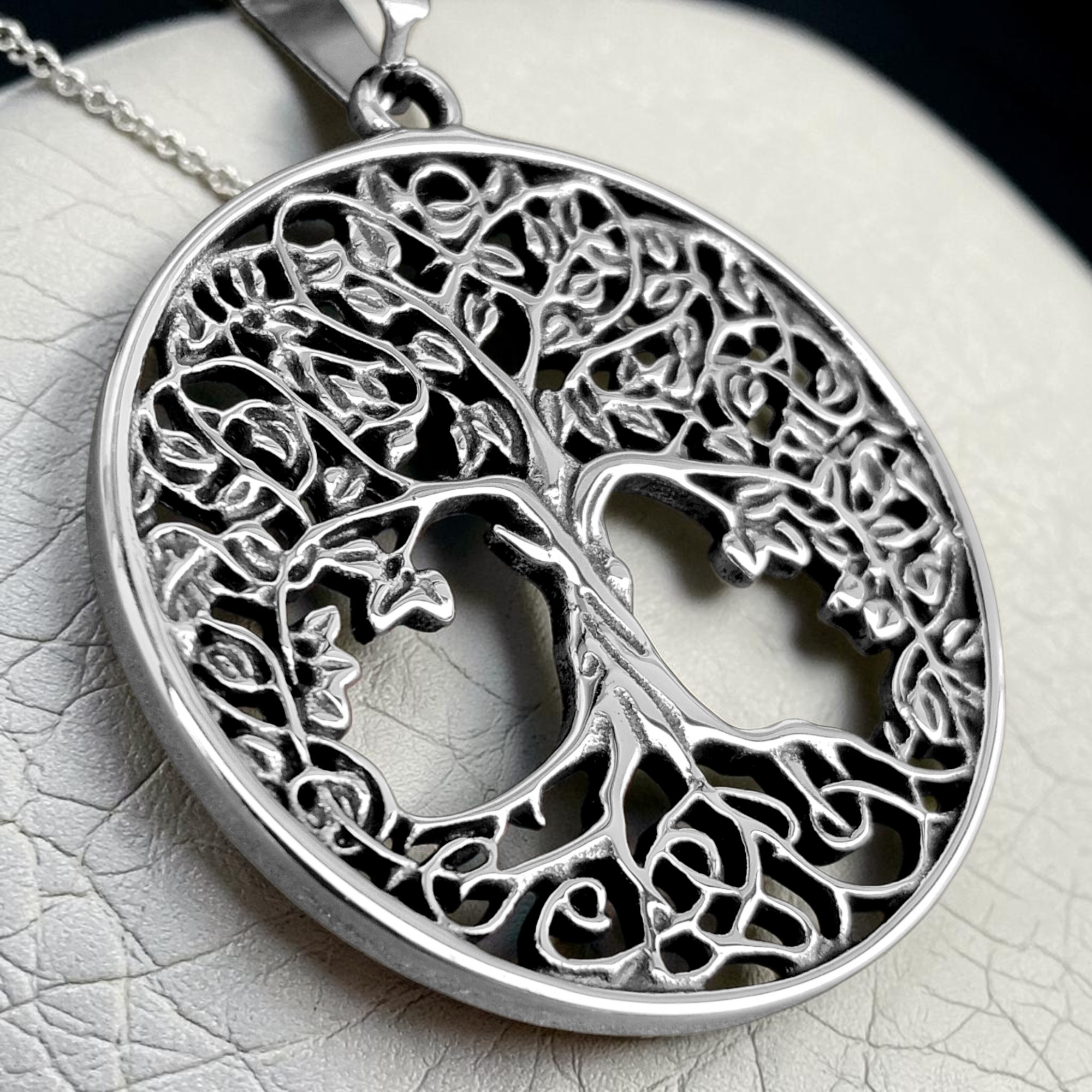 etNox Anhänger Baum des Lebens mit Lederband