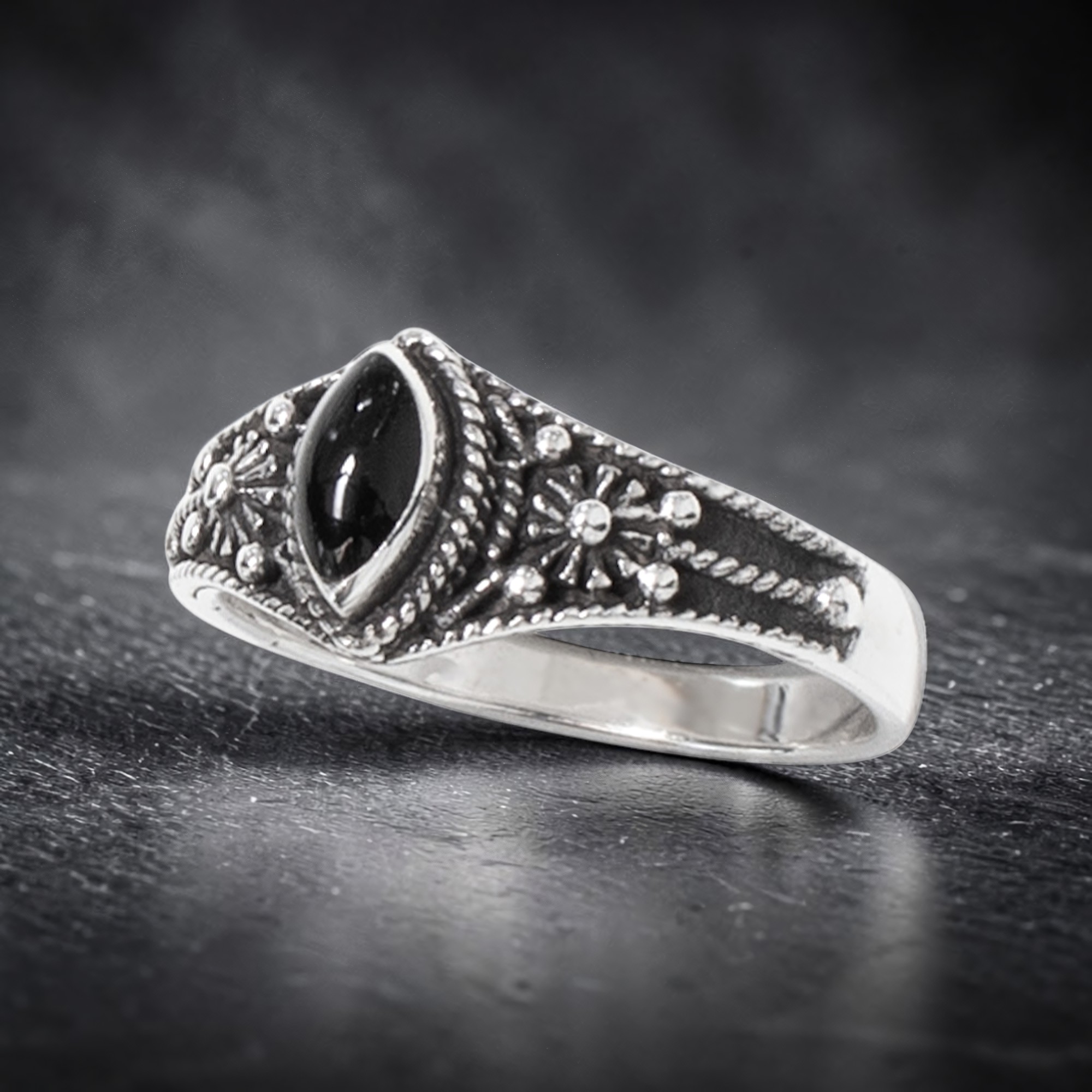 Ring Black Ornament aus 925 Silber – Toms-Silver Schmuck