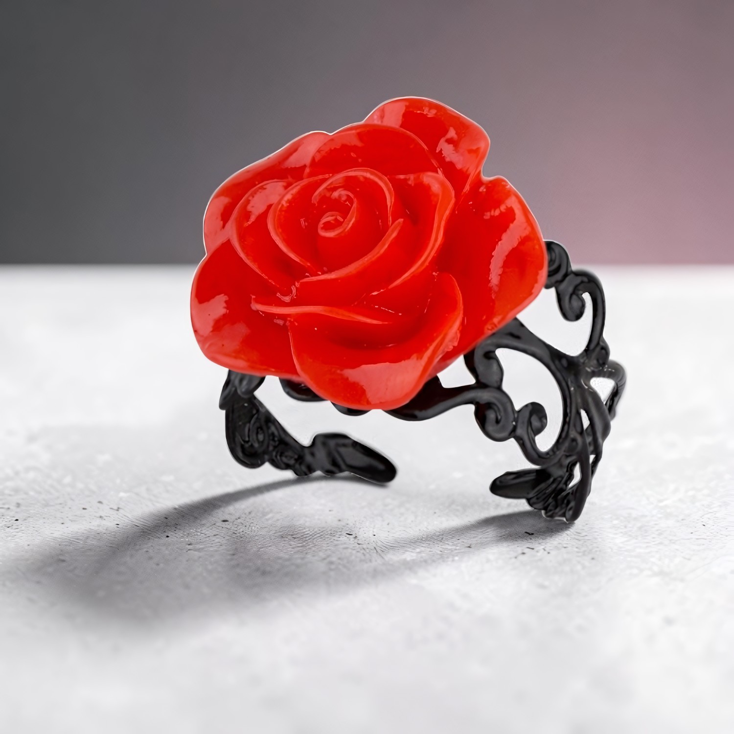 Ring Red Rose aus Kunstharz – Toms-Silver Schmuck