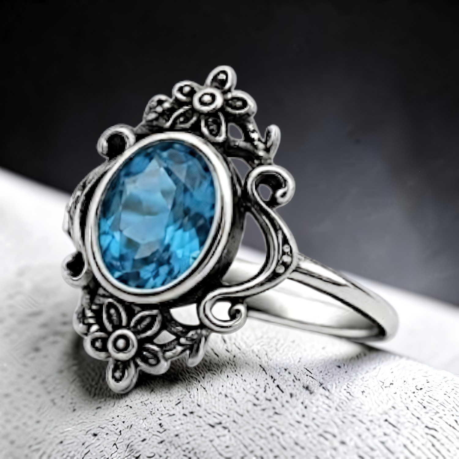 Ring Blue Topaz Flowers aus Edelstahl – Toms-Silver Schmuck