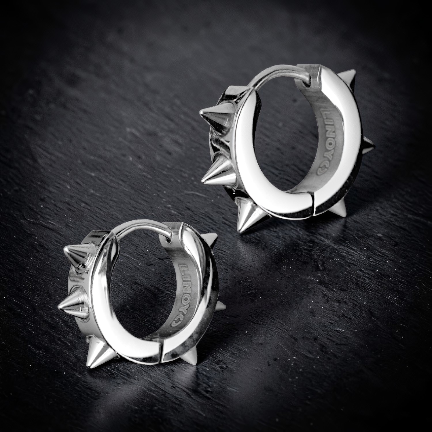 Creolen mit Nieten Edelstahl Ohrringe Schmuck