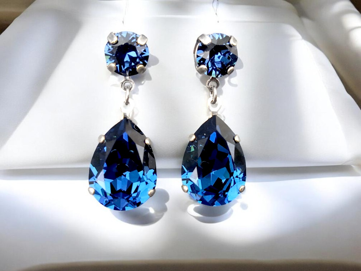 blaue-ohrringe-tropfen-silber-krsitall-ohrhaenger-montana-drops-kk3669040-_06