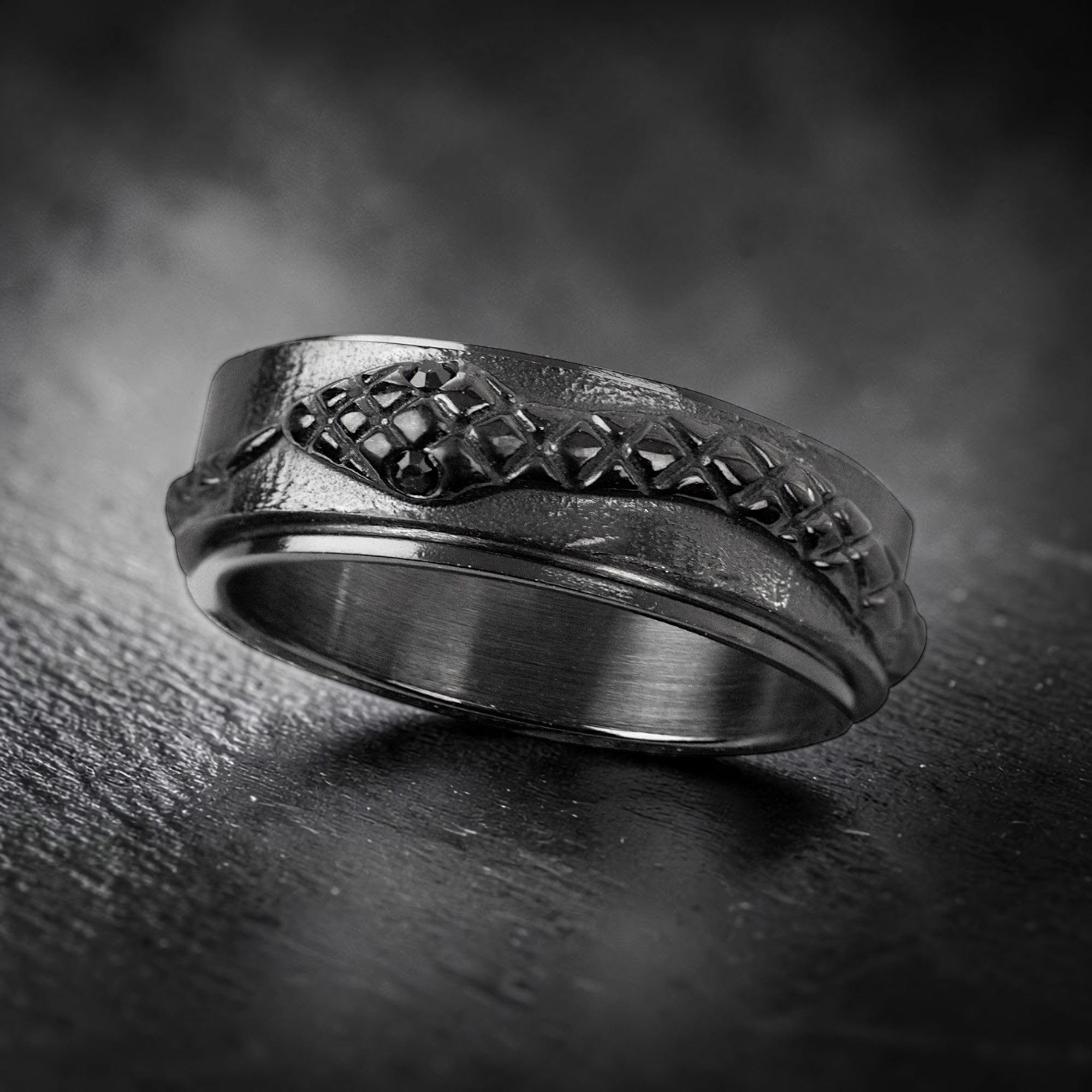 Ring Black Snake aus Edelstahl – Toms-Silver Schmuck
