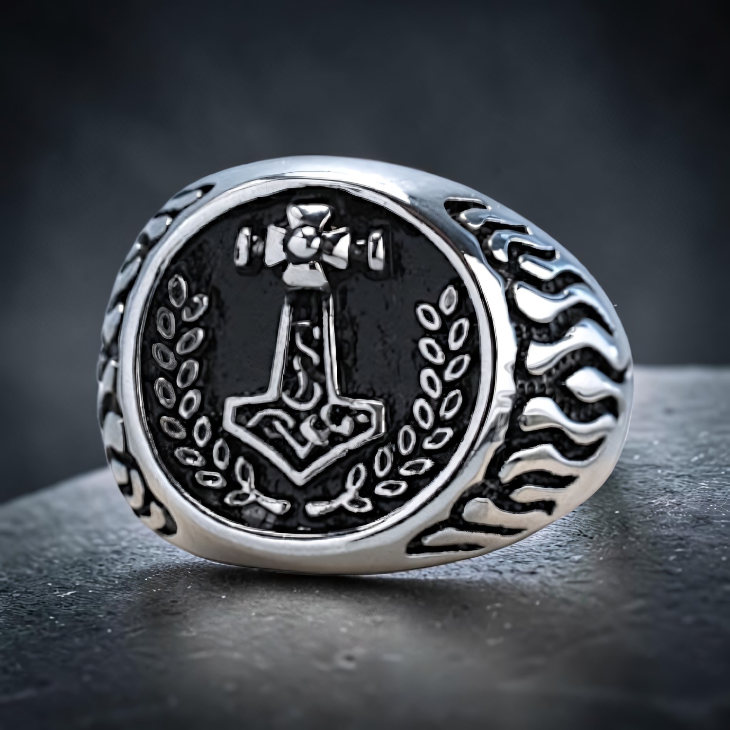 Ring Thors Hammer aus Edelstahl – Toms-Silver Schmuck