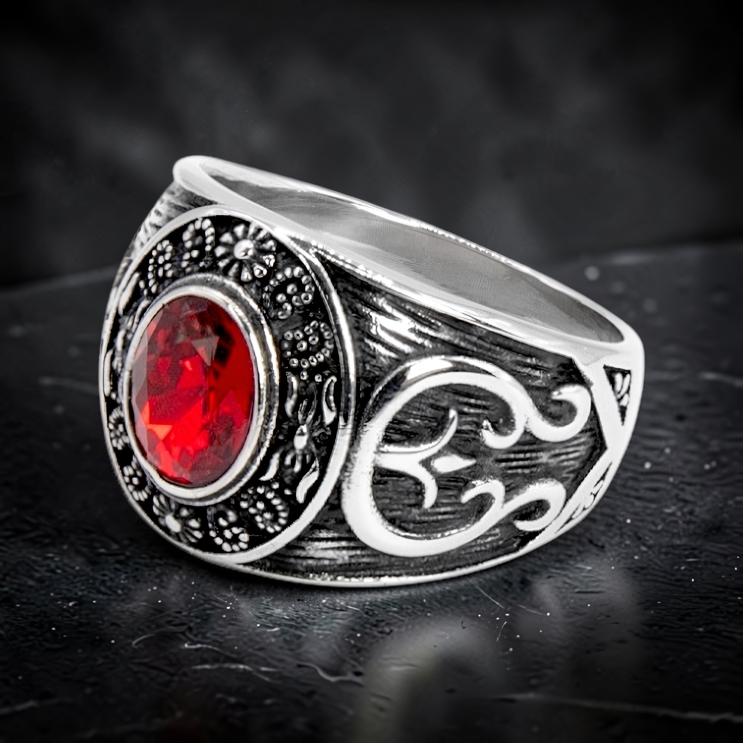 Ring Victorian Gothic aus Edelstahl – Toms-Silver Schmuck