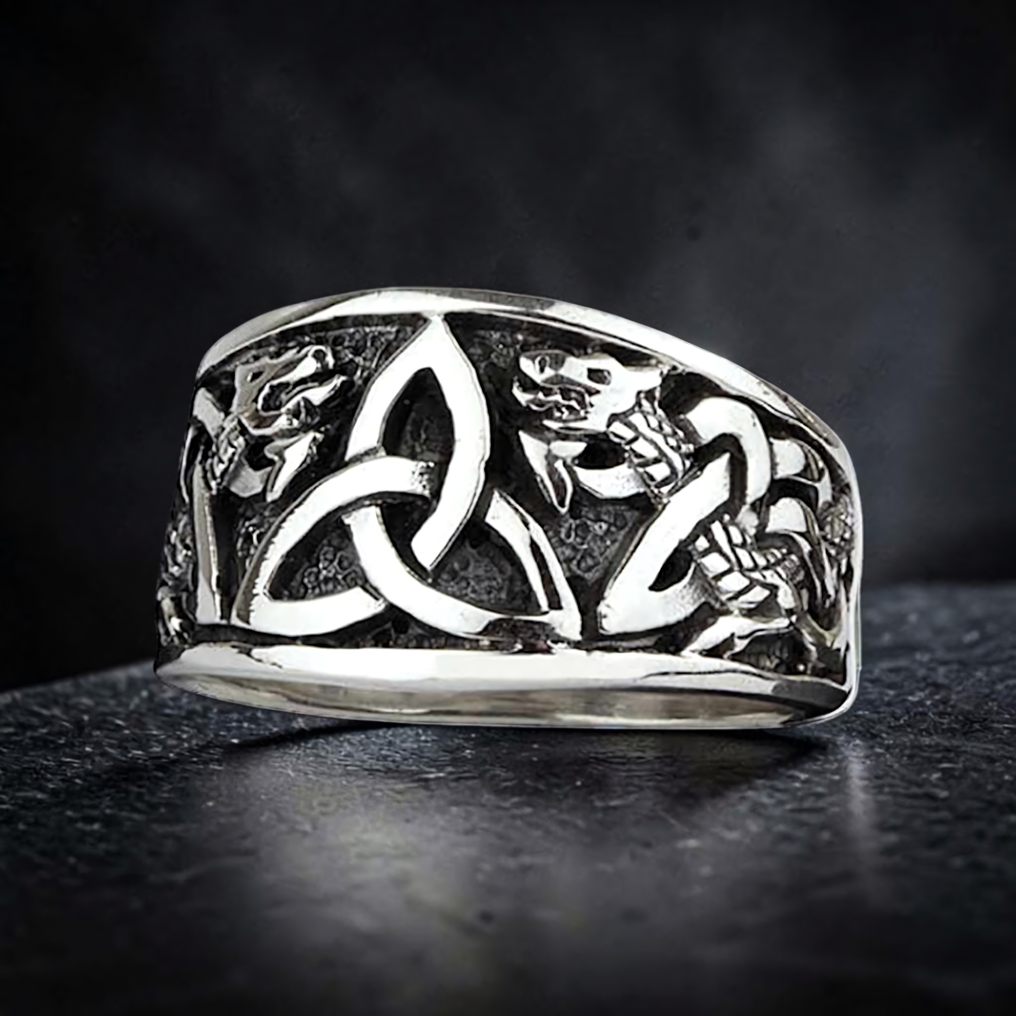Ring Triquetra mit zwei Drachen aus 925 Sterling Silber