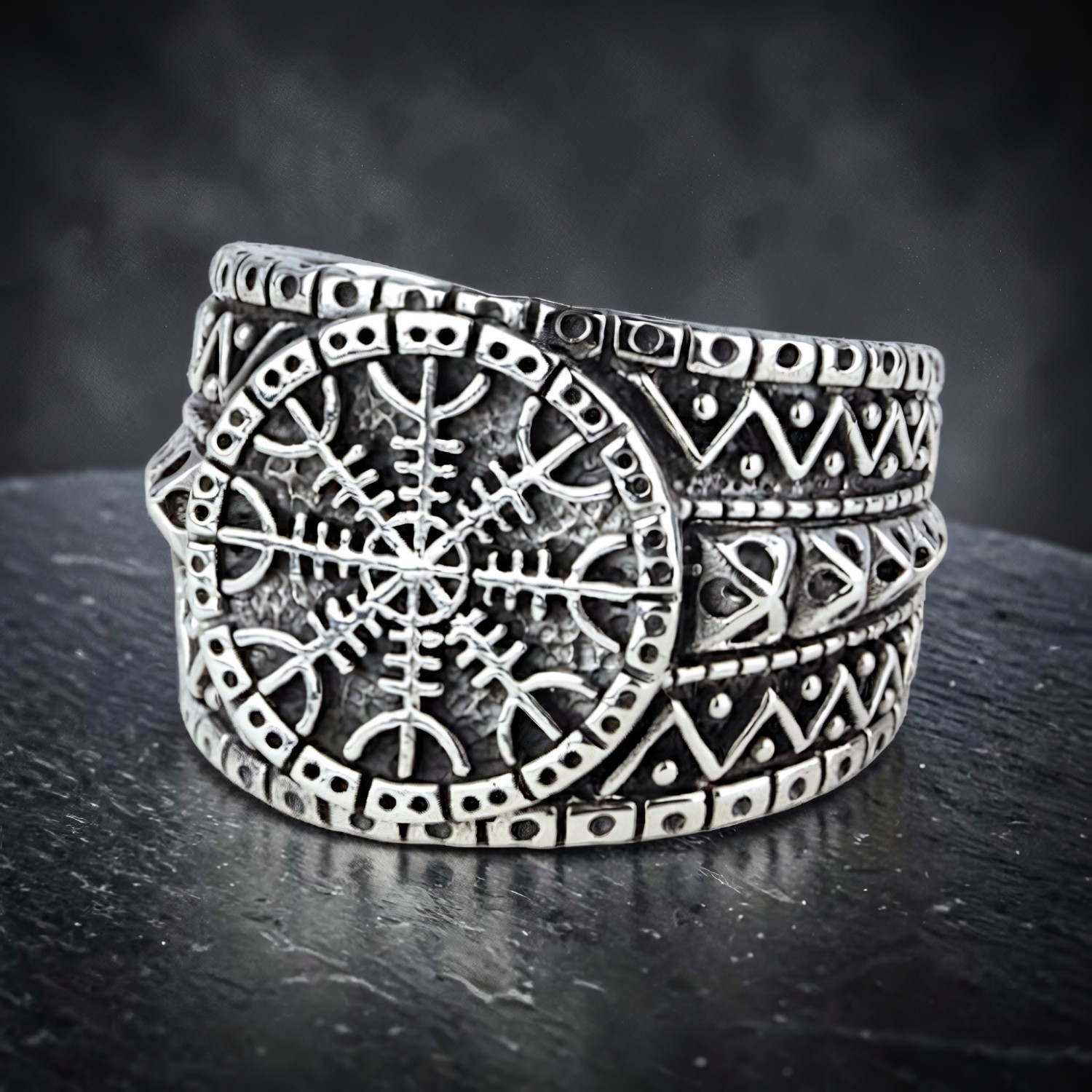 Ring Eagershelm aus Edelstahl – Toms-Silver Schmuck