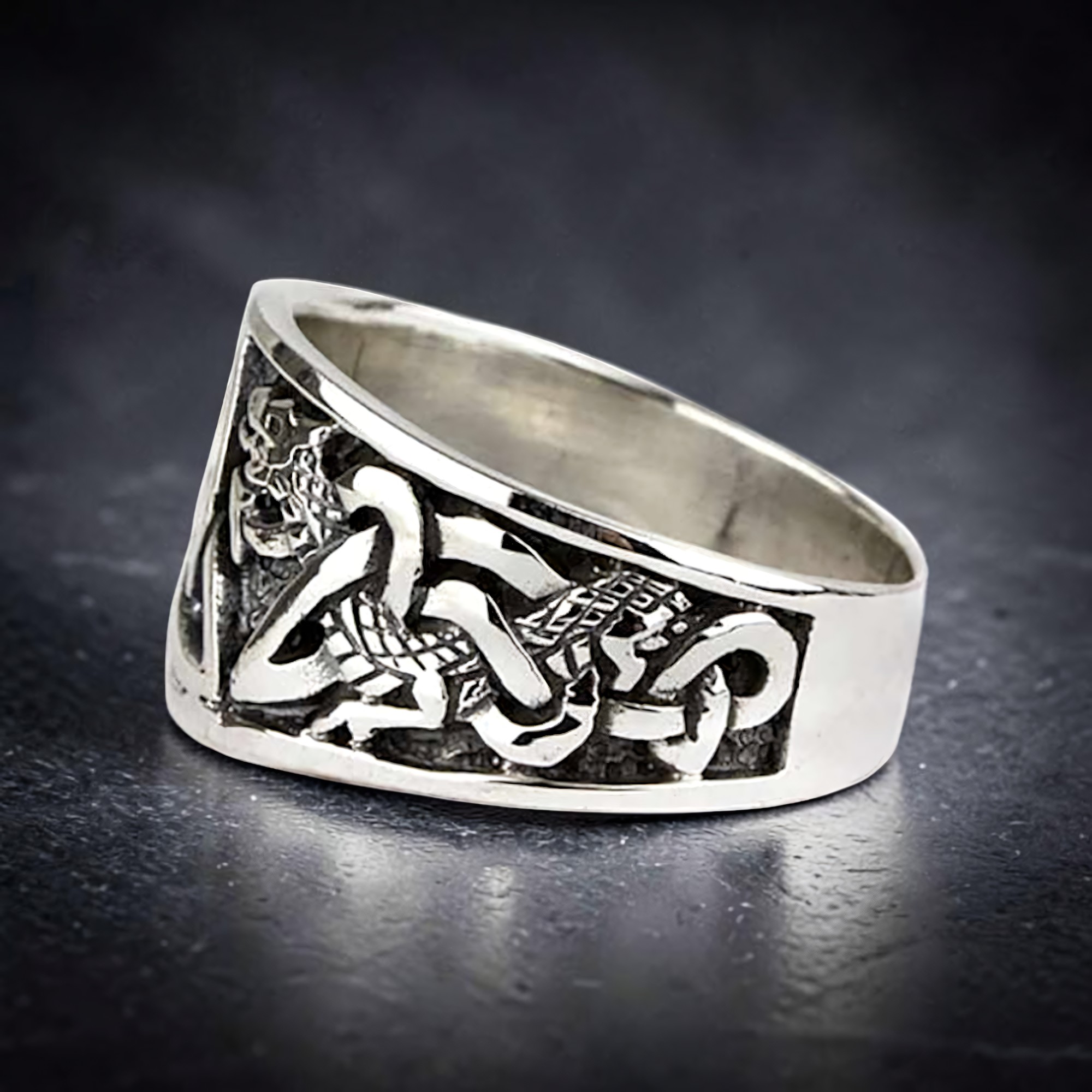 Ring Keltischer Knoten mit Drachen Triquetra 925 Silber