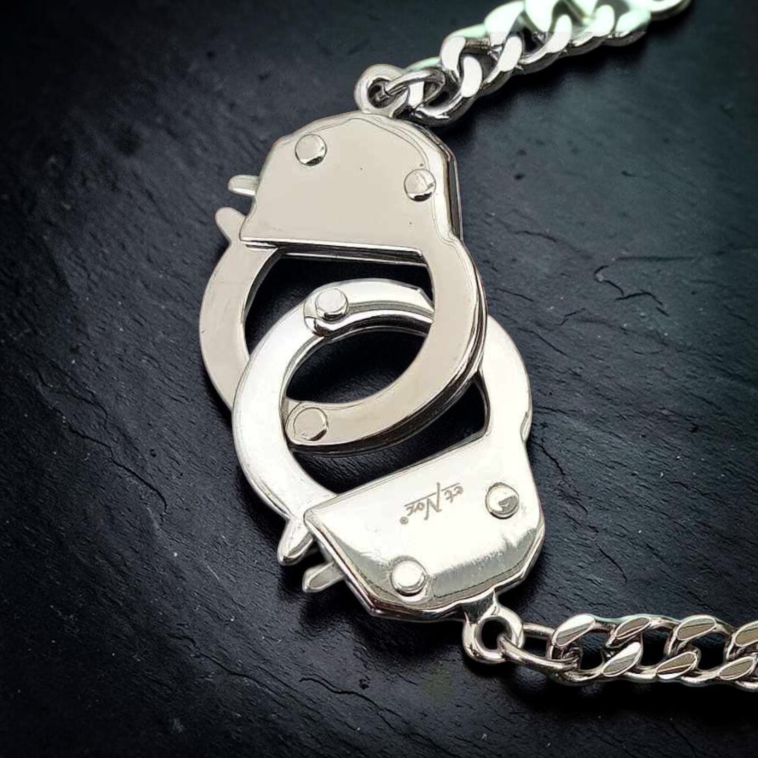 Handschellen Kette silber Edelstahl poliert Länge 45 cm