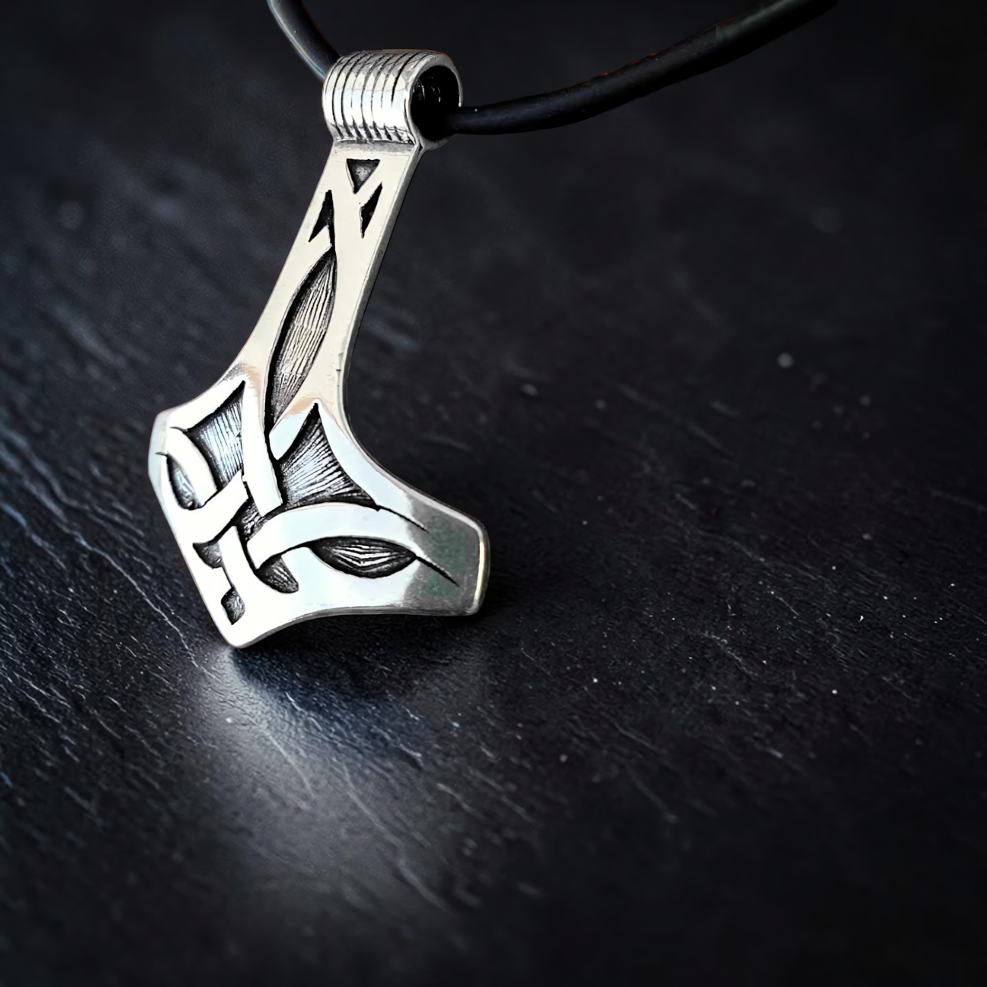 Thors Hammer Anhänger mit keltischen Knoten Silber 925