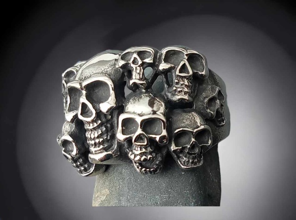 Totenkopf Ring Aus Edelstahl Für Herren – Vintage, Punkig & Langlebig